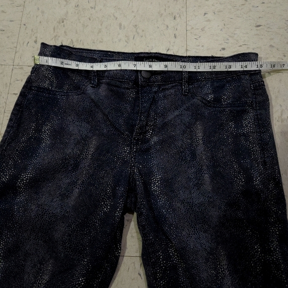 Calvin Klein | Grey Snake Skin Pattern Women's Jeans - Picture 10 of 12